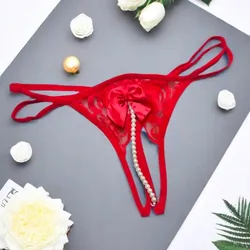 Tanga con abertura 