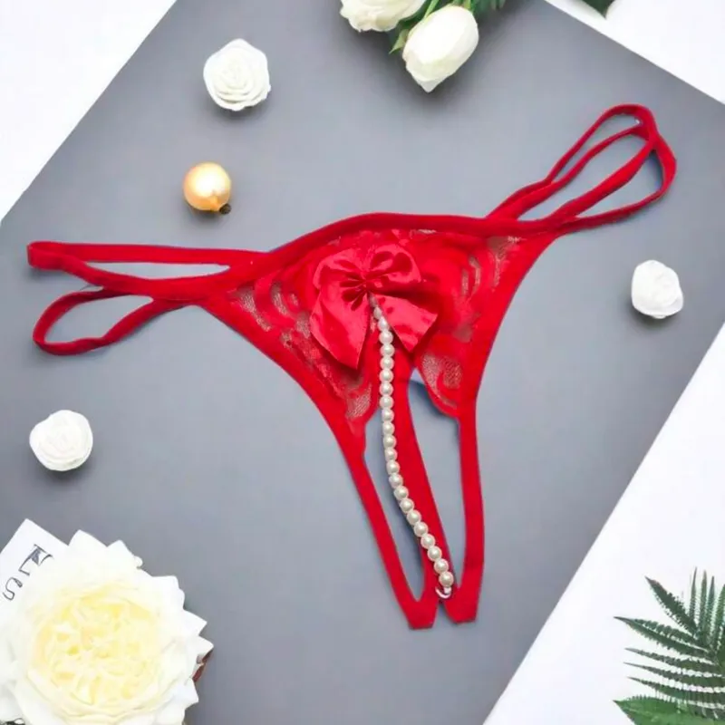 Tanga con abertura 
