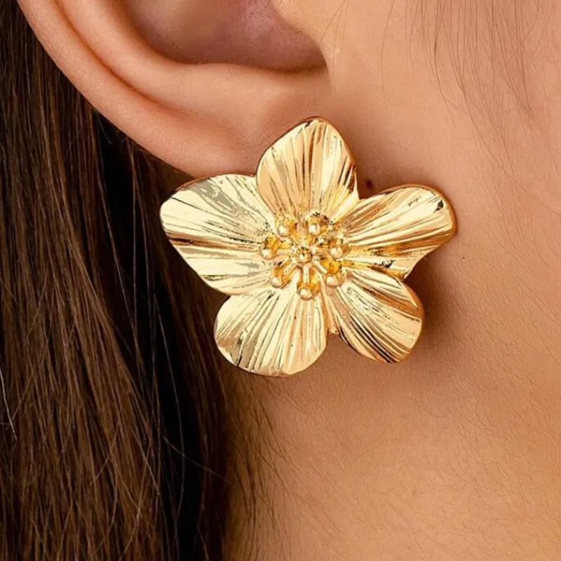 Aretes dorados