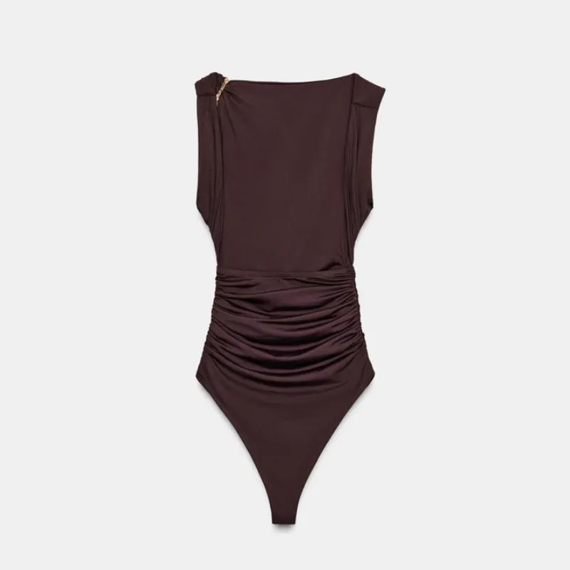 Body Zara con detalle dorado y escote detrás