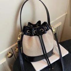 Bolso tipo balde tejido