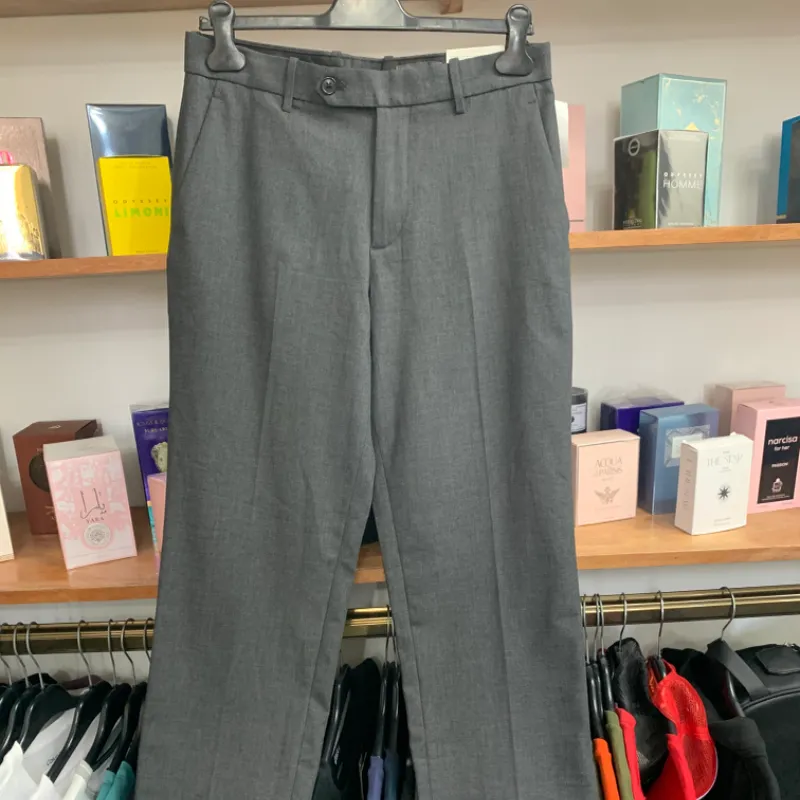 Pantalón H&M gris de vestir