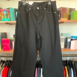 Pantalón super baggy 