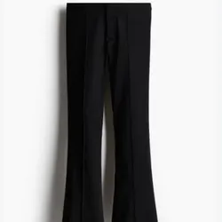 Pantaloneta H&M campana