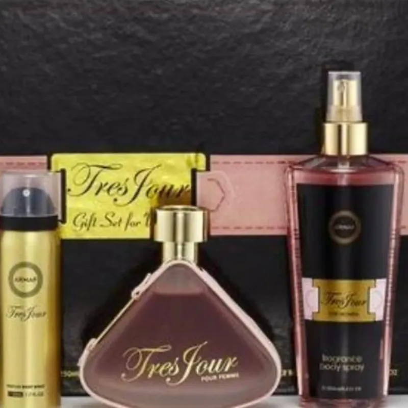 Set tres jour de mujer