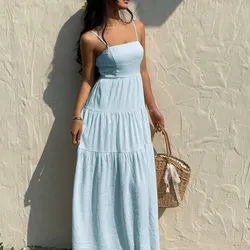 Vestido azul de tirantes