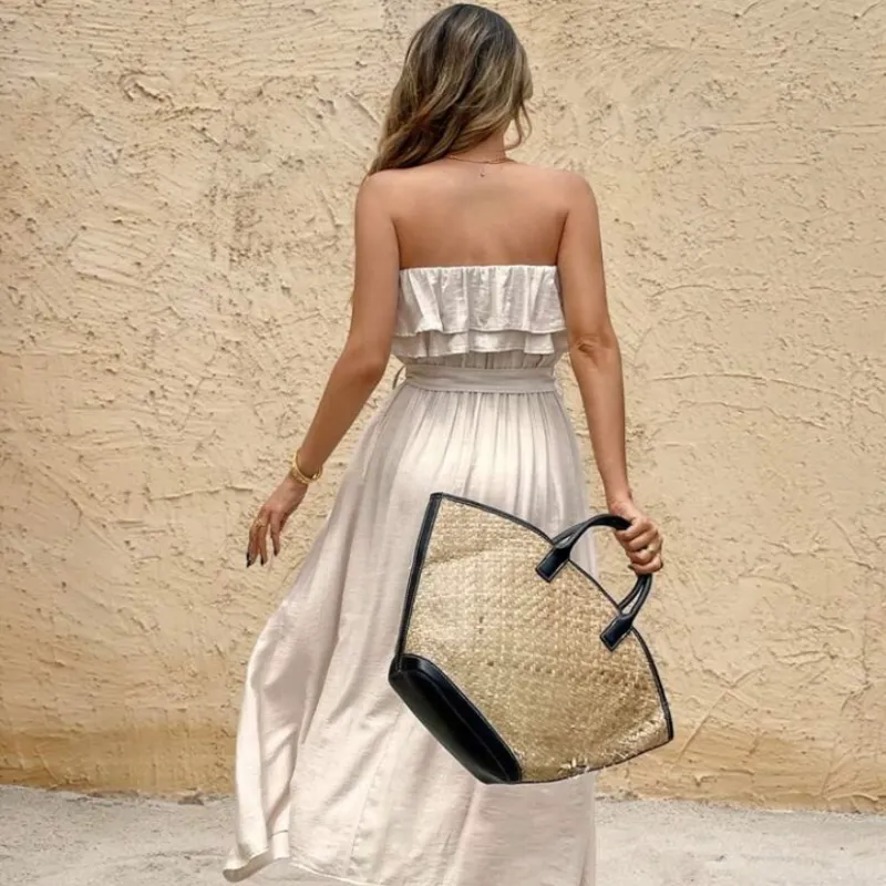 Vestido crema de vuelos