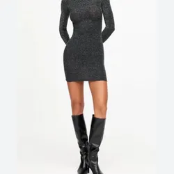 Vestido Pull&bear con espalda afuera