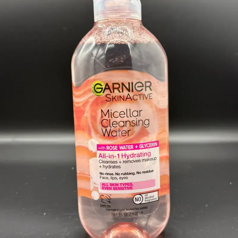 Agua miscelar Garnier
