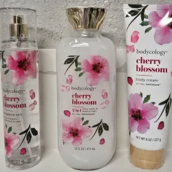 Bodycology Cherry Blossom colonia y gel de baño