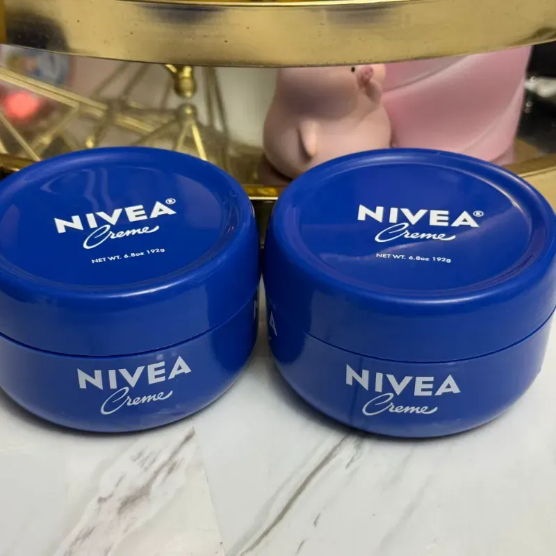 Crema Nívea 