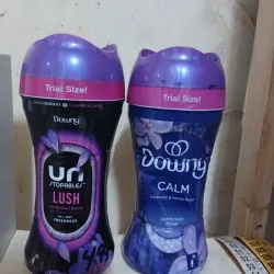 Downy 141g perlas perfumadas para ropas
