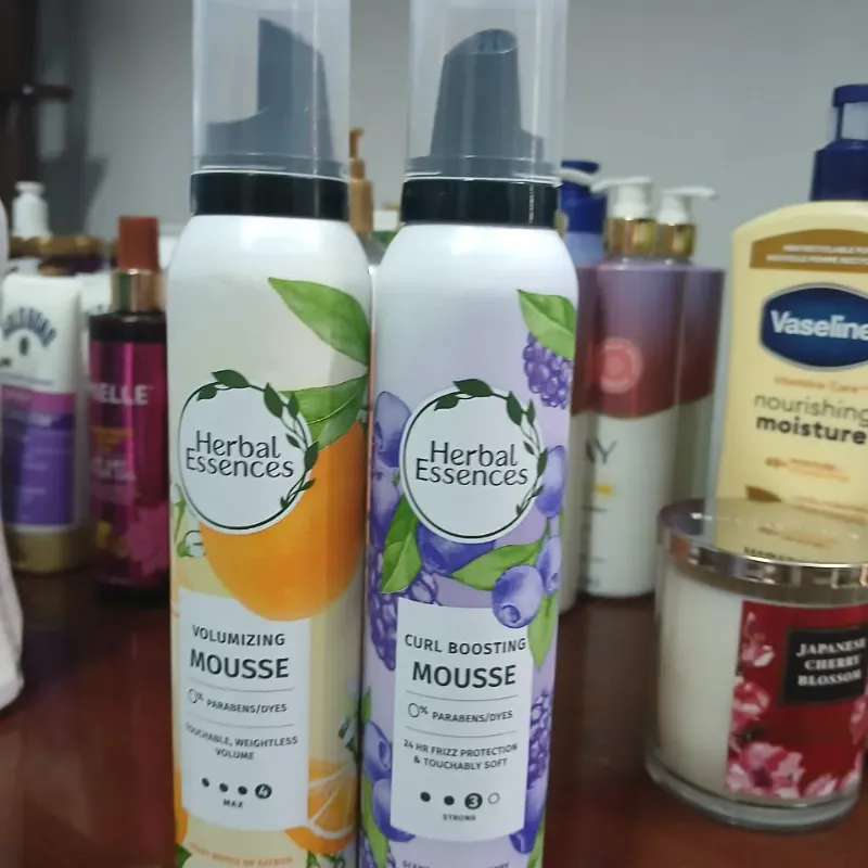 Espuma Herbal Essences 