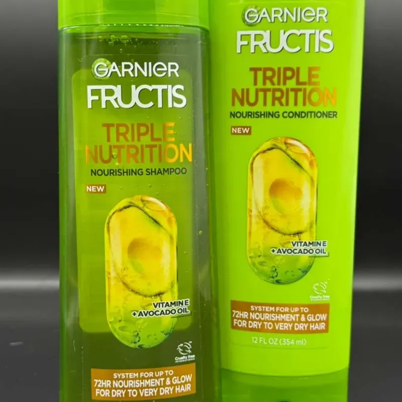Garnier Fructis  Trple Nutrición 