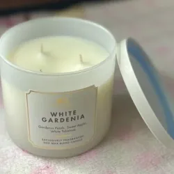 Vela aromática