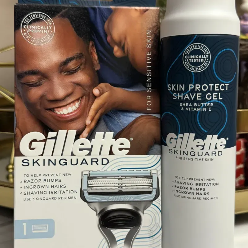 Set Gillette gel y estuche máquina 