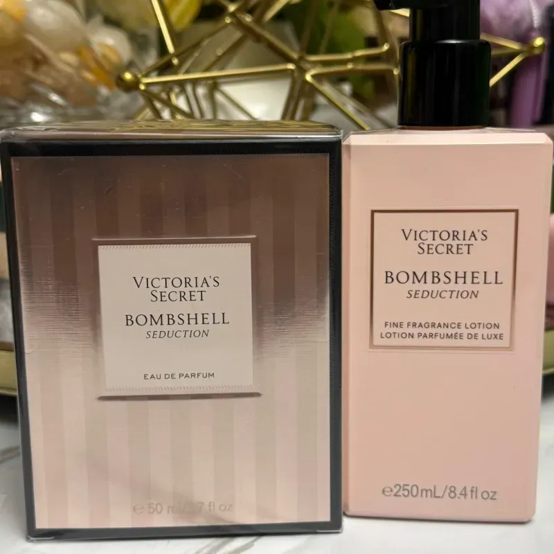 Set Victoria's Bombshell