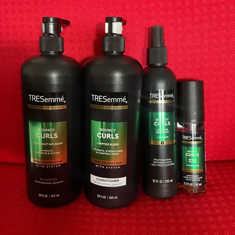 Tresemmé Bouncy Curl 4 productos