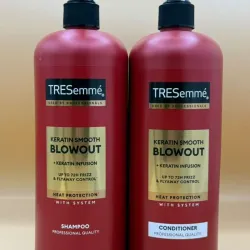 Tresemmé  keratin Smooth Blowout