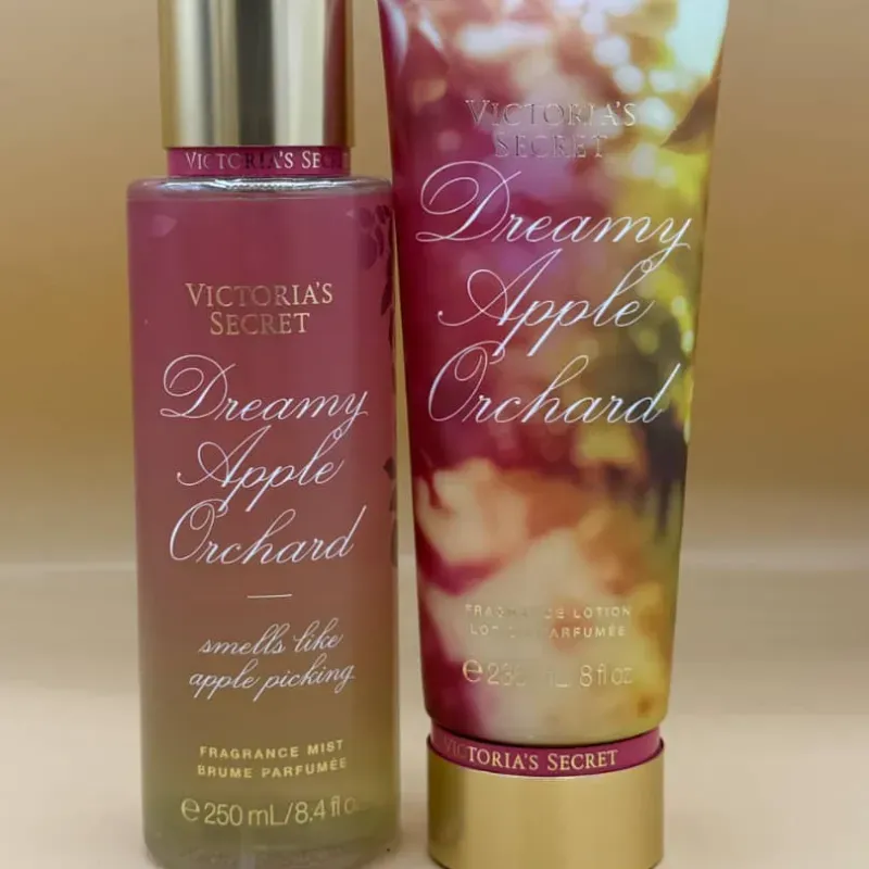 Victoria's Dreamy Apple Orchard