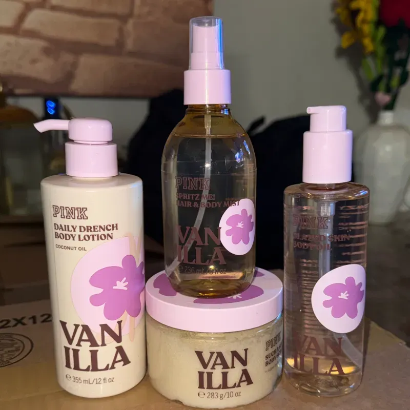 Victoria's Secret.PINK Vanilla