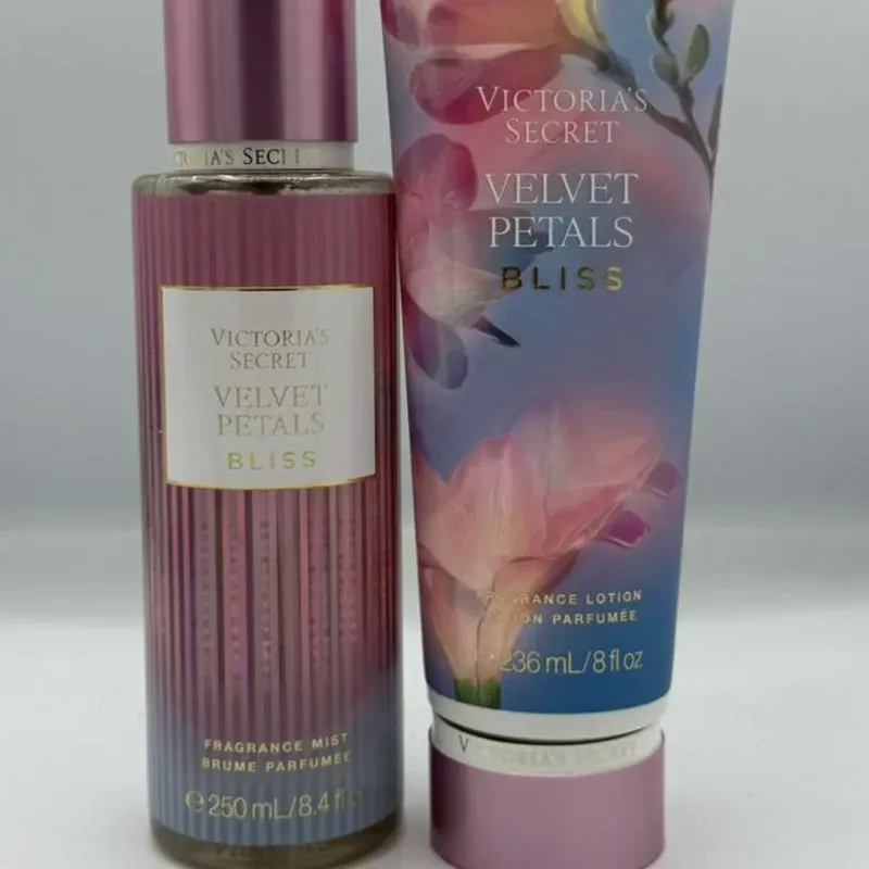 Victoria's Velvet Petals Bliss