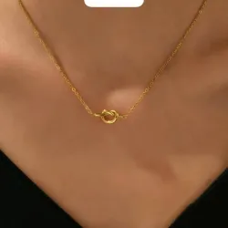 Cadena con dije de Nudo