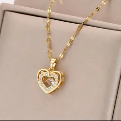 Cadena de corazón con brillantes