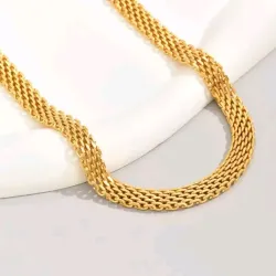 Gargantilla gruesa plana