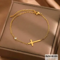 Manilla de cruz con circonia