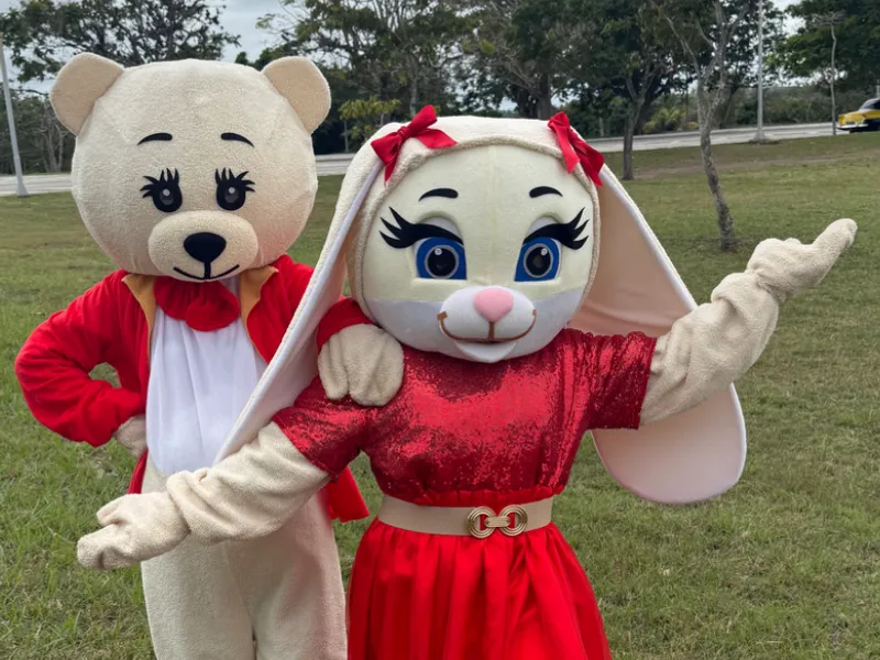 Animación con Personajes 🥳 