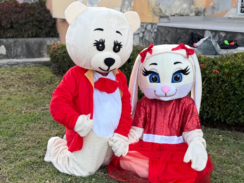 Animación con Personajes 🥳 