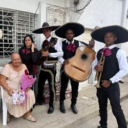 Serenata corta (4 músicos ) 