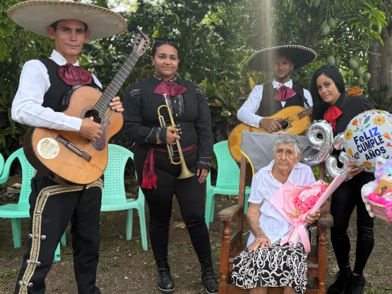 Mariachis 🇲🇽🎶🎤