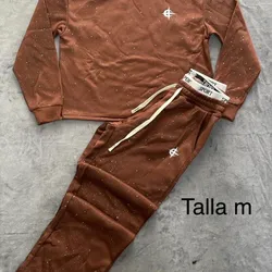 conjunto de mono y abrigo talla m