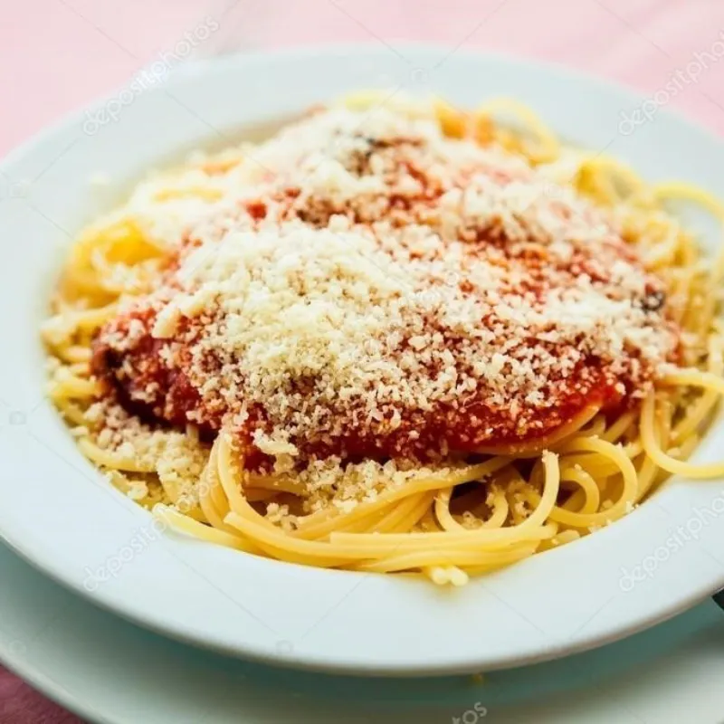 Pasta Napolitana/ Queso Parmesano