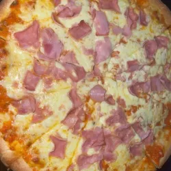 Pizza Jamón