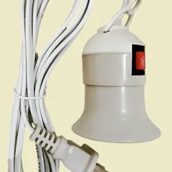 zócalo con extensión - 1500 CUP / 3 USD 