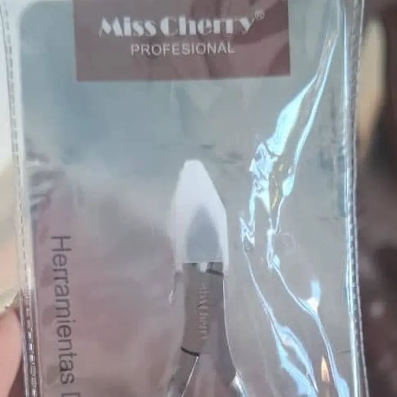 Alicate Profesional Miss Cherry con Protector