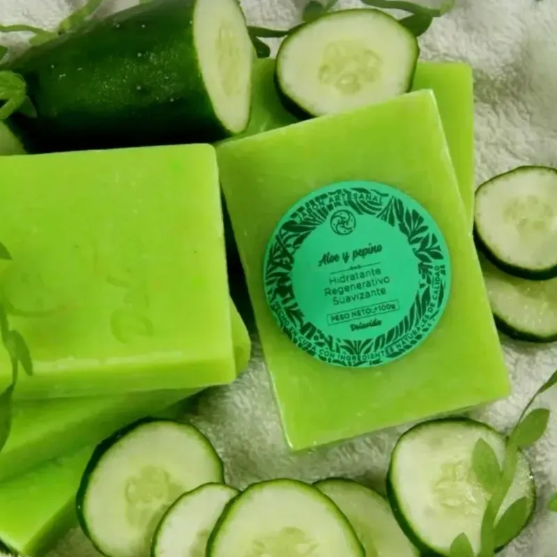 JABÓN DE ALOE Y PEPINO