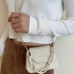 Cartera blanca