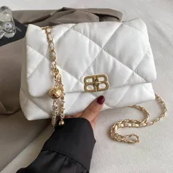 Cartera Blanca 🤍