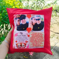 Cojin personalizado en Rojo ♥️6usd