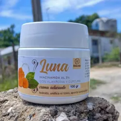 Crema Aclarante  "Luna"