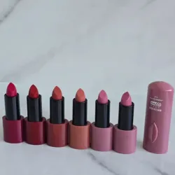 Labial en barra 🔖✨