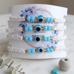 Pulseras con ojitos