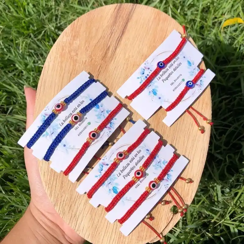 Pulseras tejidas