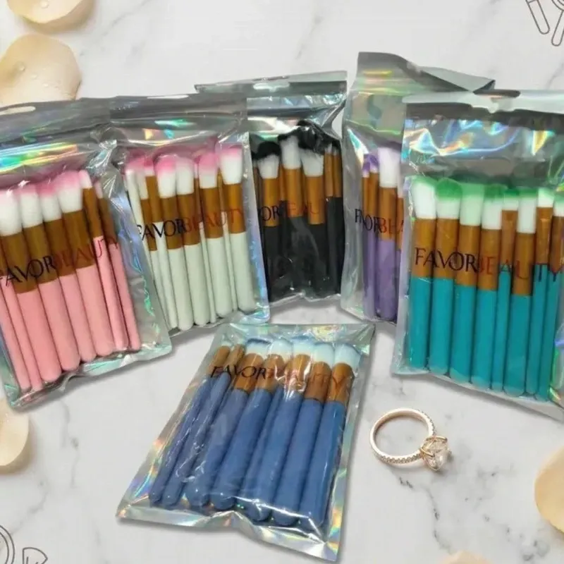 Set de brochas Favor beauty 🔖