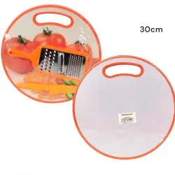 Tabla de cortar con utensilios