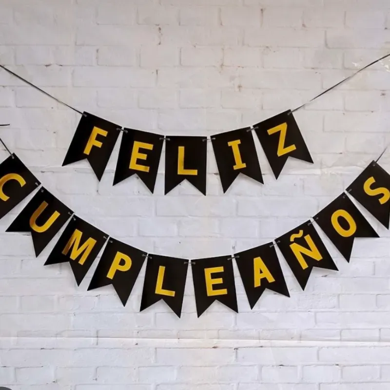 Banderín Feliz cumpleaños temático